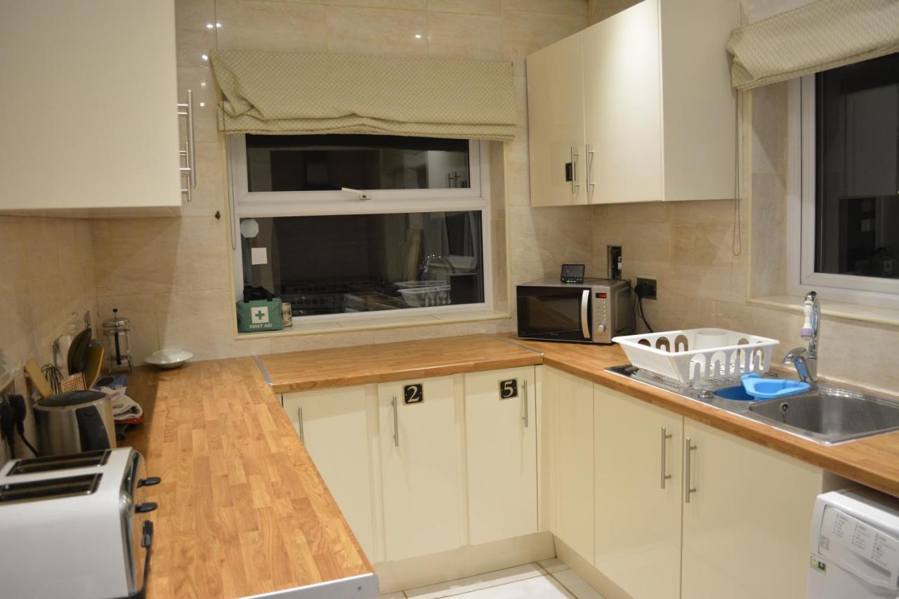 Large Ensuite Room Oxford Luaran gambar