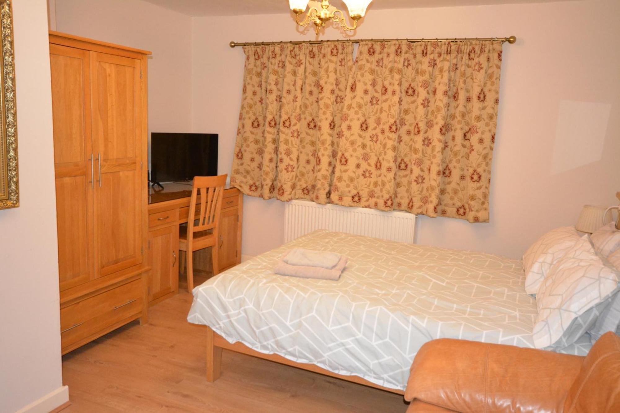 Large Ensuite Room Oxford Luaran gambar